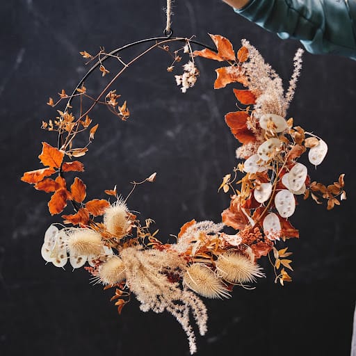 Corona di fiori per Halloween fiori autunnali