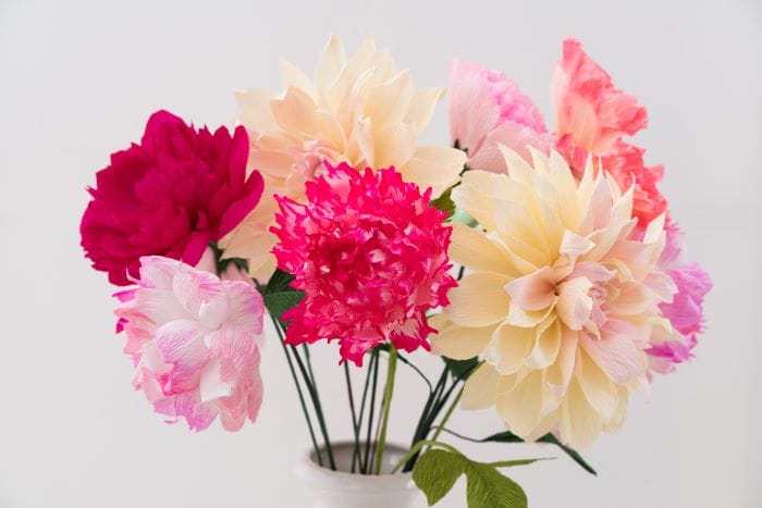 bouquet di fiori in carta crespa