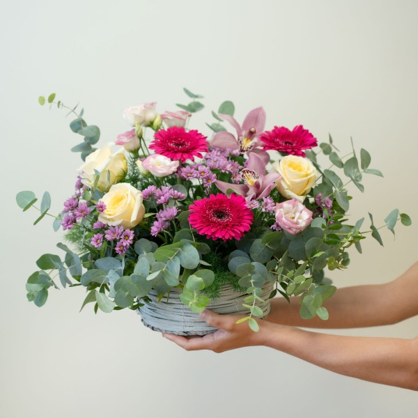 composizioni con rose bianche