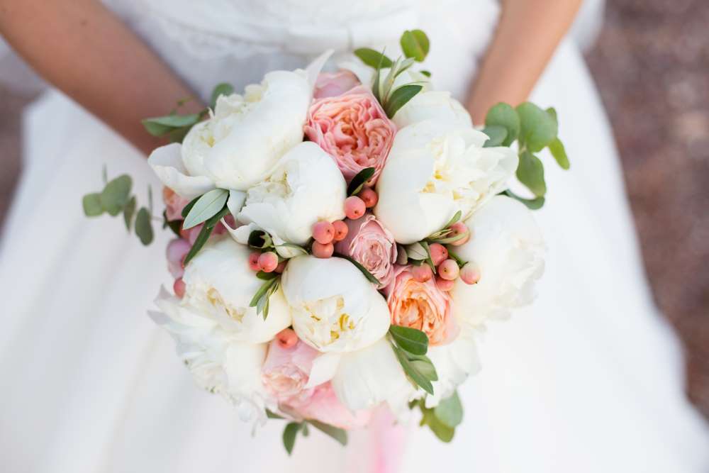 Peonie per il tuo matrimonio: gli addobbi nuziali più belli