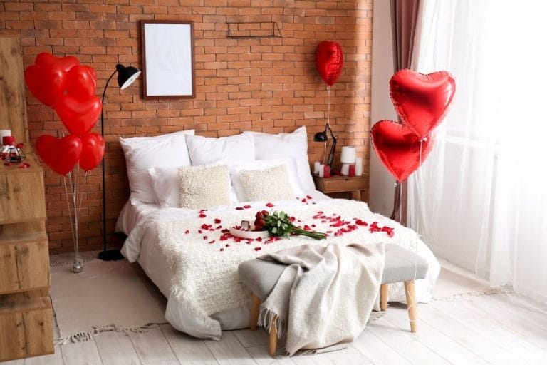 camera con sorprese romantiche per san valentino
